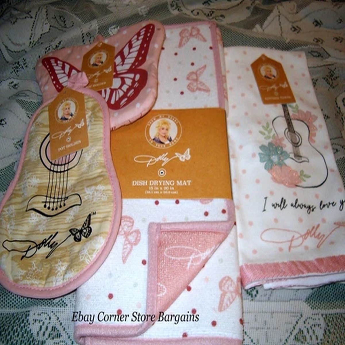 4 Pc Dolly Parton Kitchen Bundle, 1 Kitchen Towel, 1 Drying Mat, 2 Pot Holders