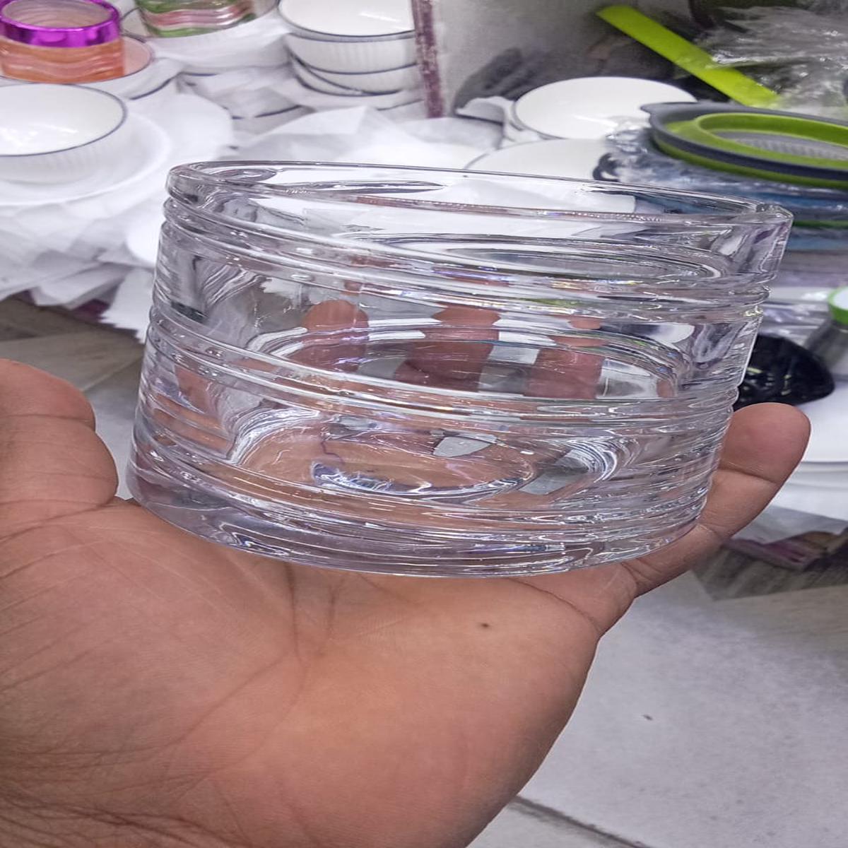 Wobbling glasses