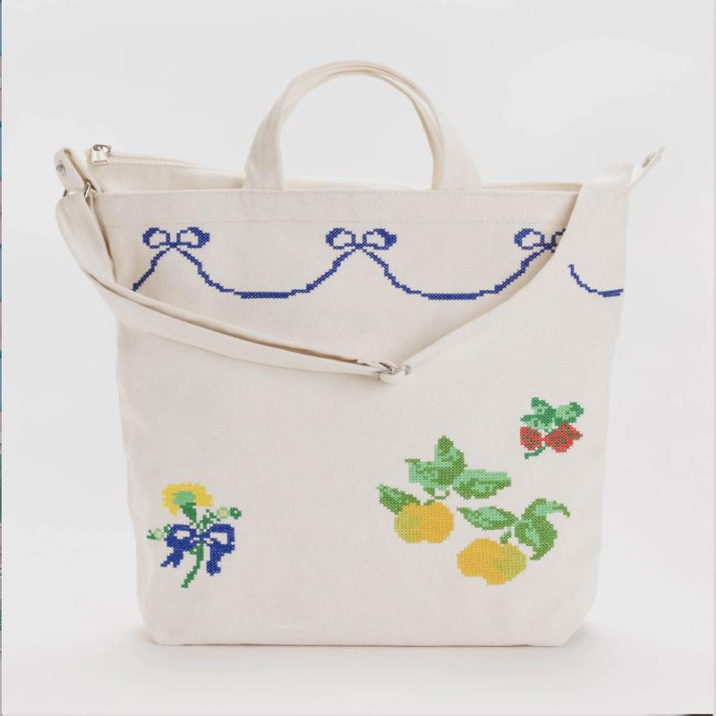 ZIP DUCK BAG-CROSS STITCH