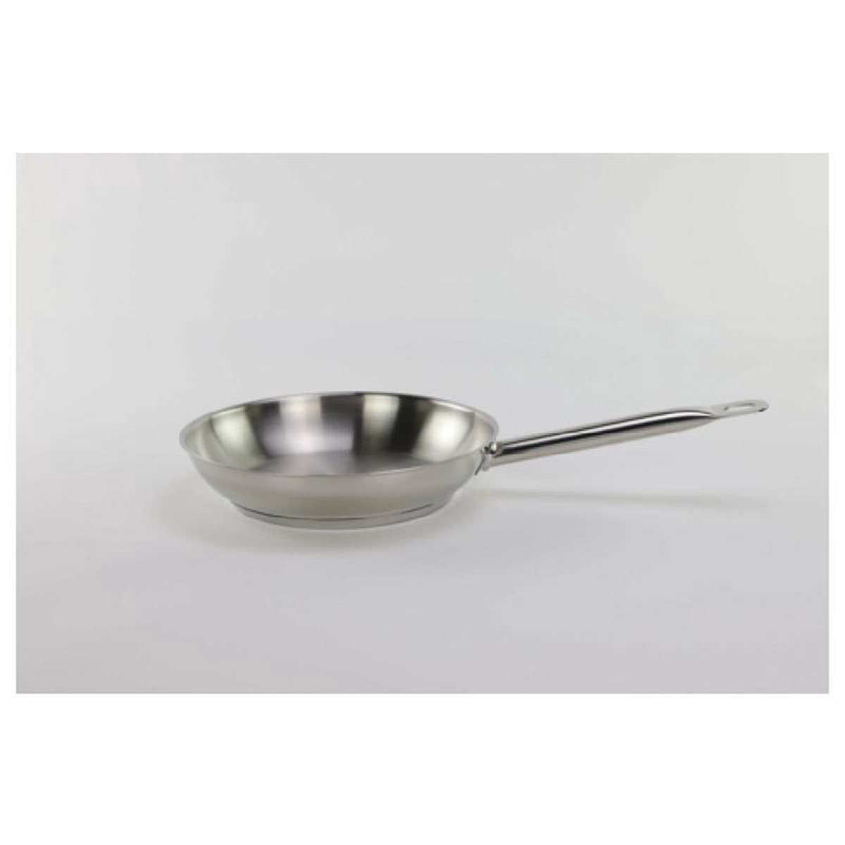 Tuxton WSPT-070 TUXSTEEL Fry Pan 78243 (706258243 X 706258243 X 181258243H OA)