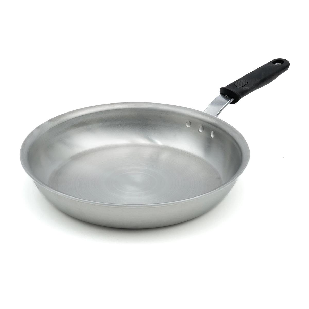 12-Inch Wear-Ever Rivetless Fry Pan In Natural Finish and Silicone Handle