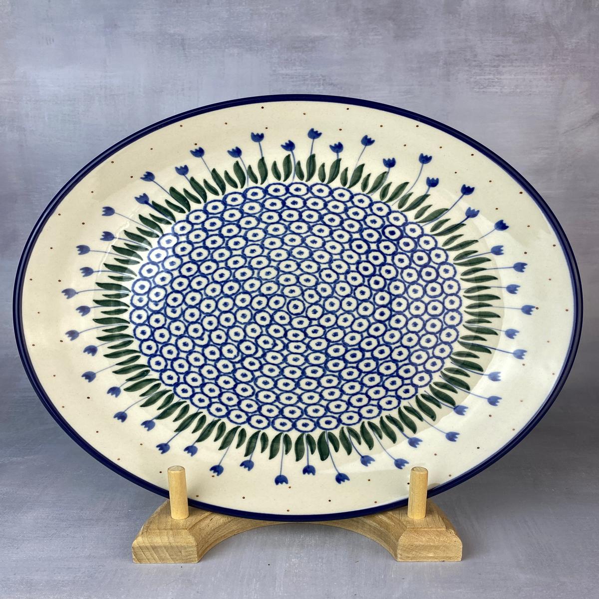 105 Dinner Plate - Shape 223 - Pattern 490A