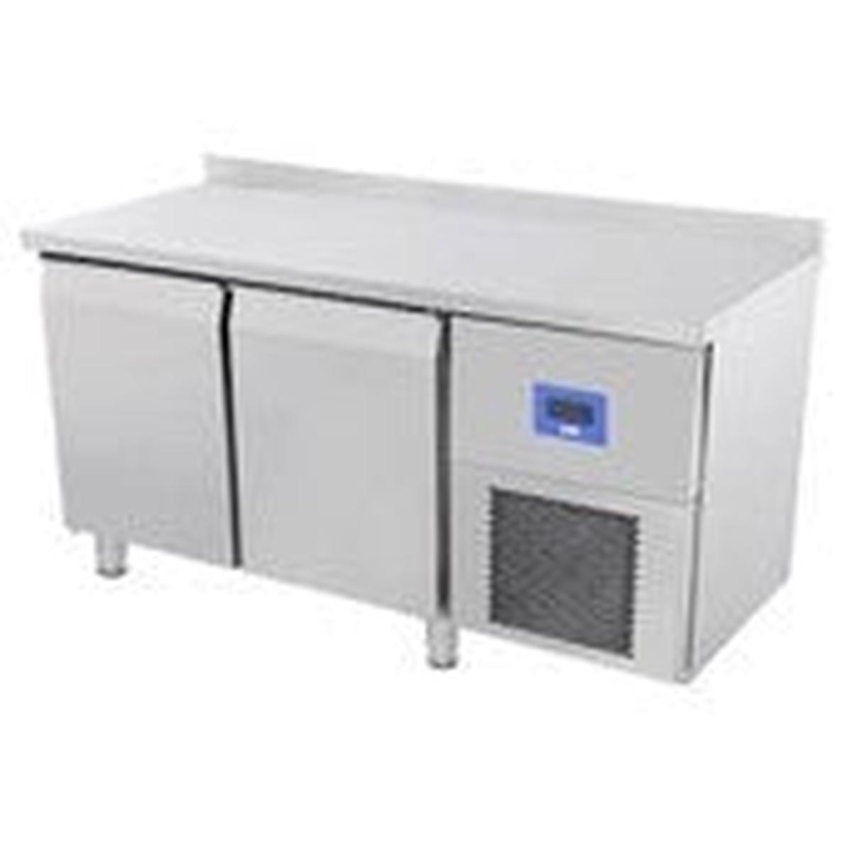COUNTER TYPE REFRIGERATOR WITH DOUBLE DOOR ( 0 10C) WHEELS (3 Years Warranty for only on Compressor 2 Years for Digital Control Fan)