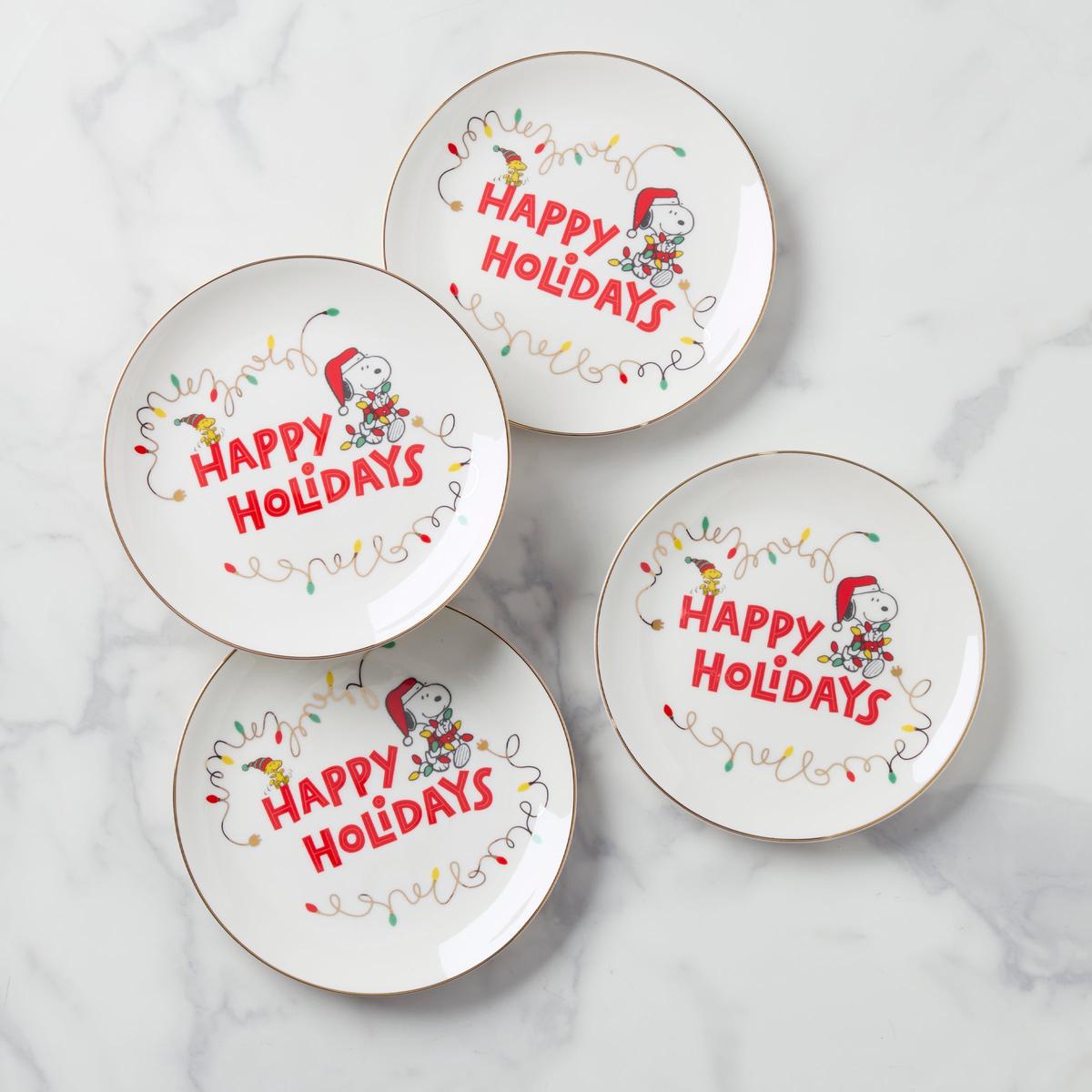 Snoopy Christmas Accent Plates Set of 4