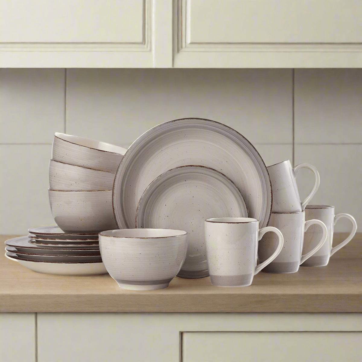 Sadie Cream 16 Piece Dinnerware Set Service for 4