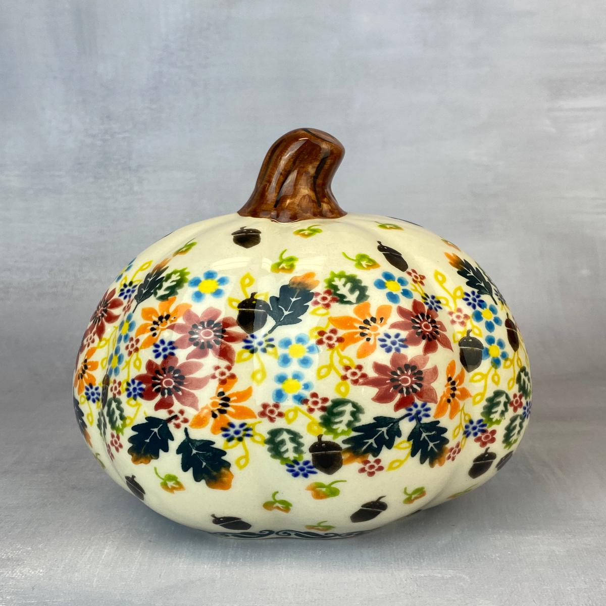 Vena Gourd - Fall Acorns Leaves
