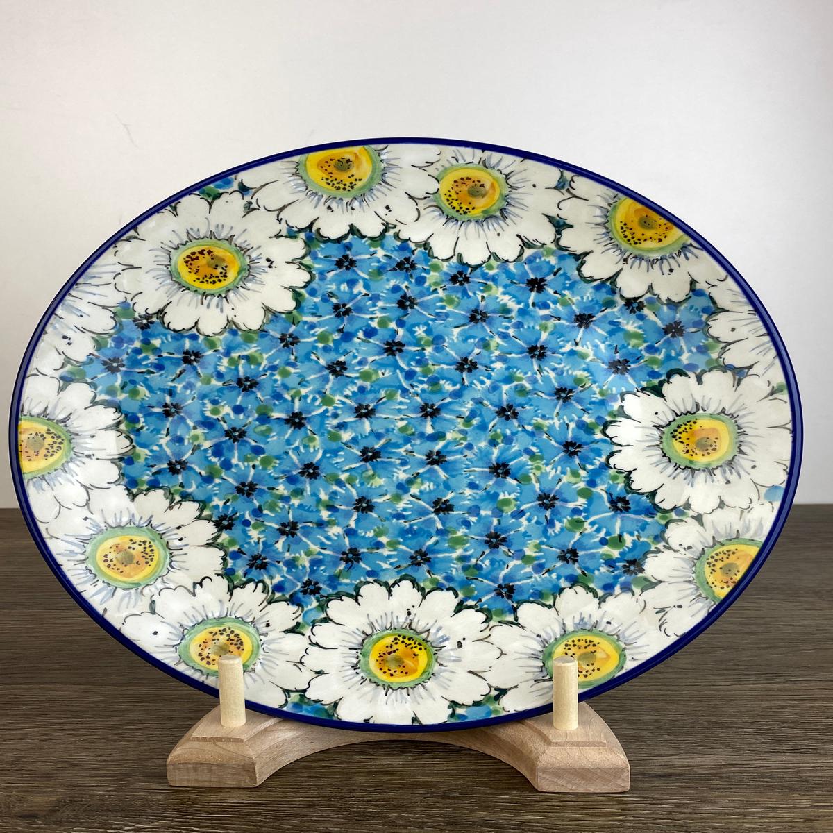 105 Unikat Dinner Plate - Shape 223 - Pattern U4736