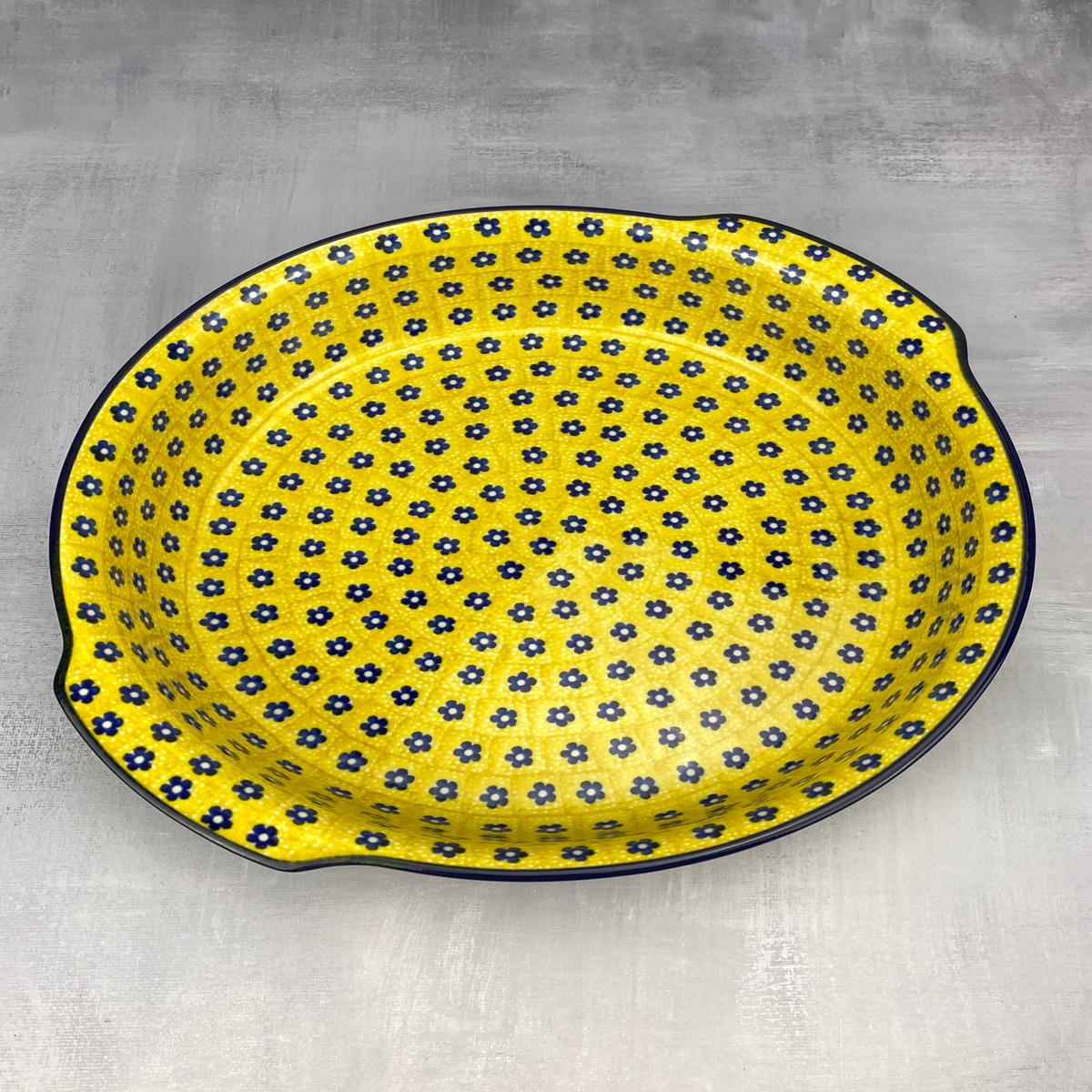 10 Round Baker With Handles - Shape 418 - Pattern 242