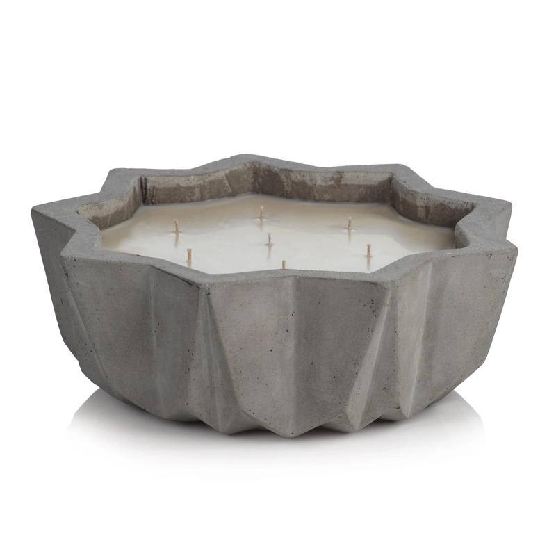 Villa Nouza  7 Wick Concrete Candle Natural